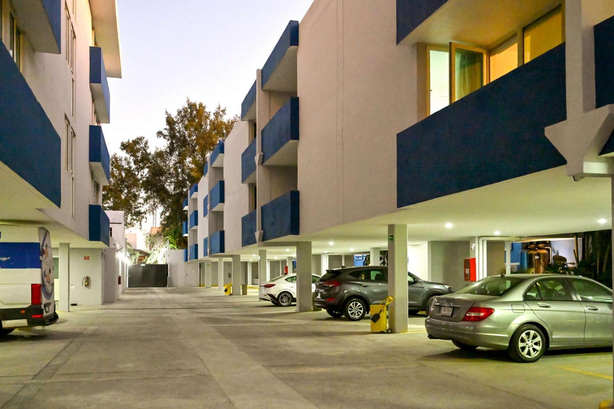 Vista Express Guadalajara Expo Surestay Collection By BW Zapopan Exterior foto